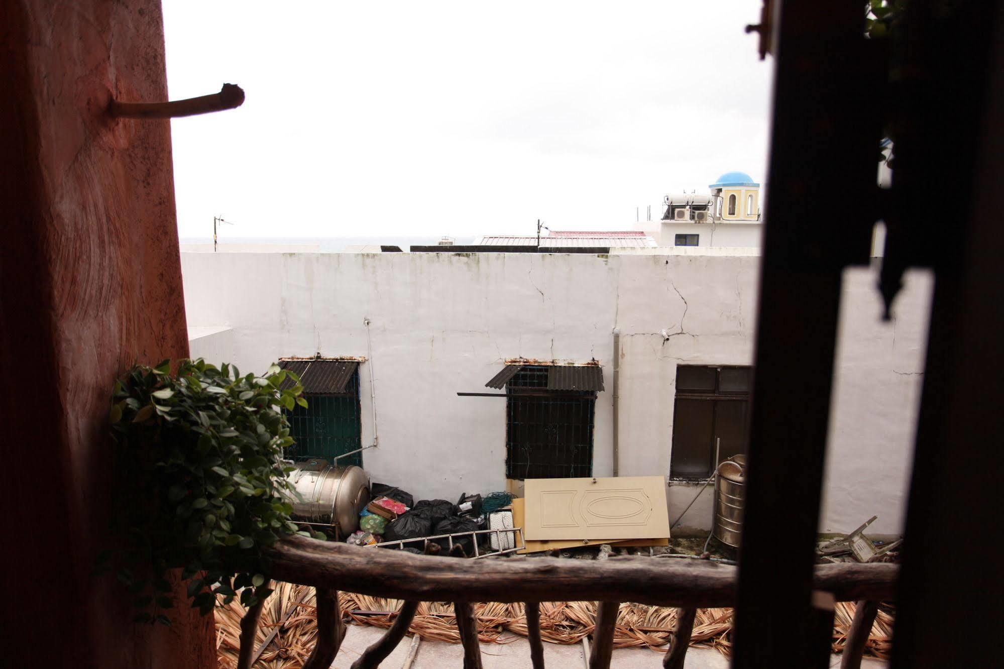 Jialeshuel Surf House B&B Manzhou ภายนอก รูปภาพ